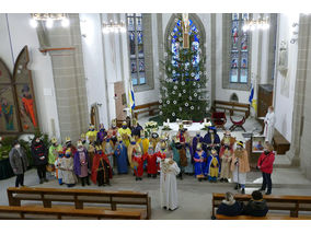 Aussendung der Sternsinger in Naumburg (Foto: Karl-Franz Thiede)